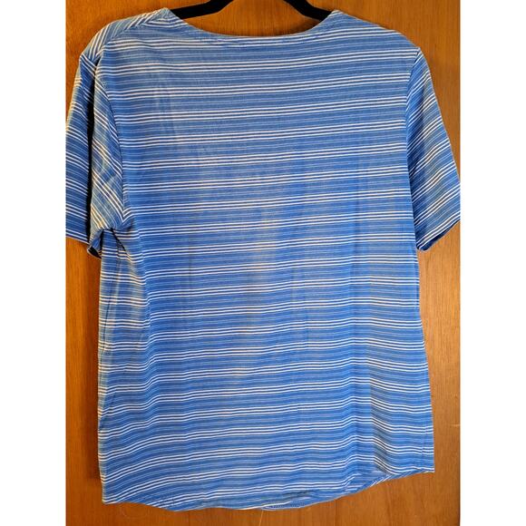 Women's Carolina Bay Blue Striped T-Shirt Size Large - Picture 3 of 7